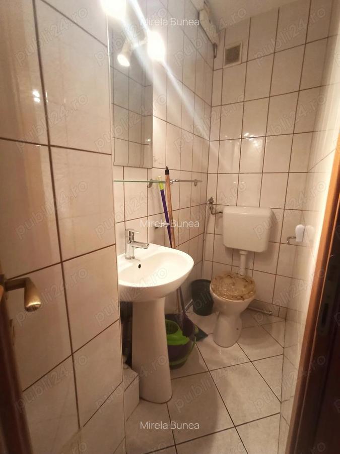 3 camere decomandate cu centrala proprie - 3
