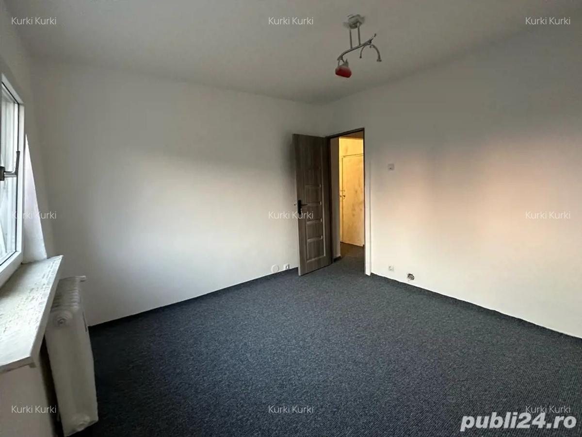 Vand apartament 2 camere decomandate Sarari - 2