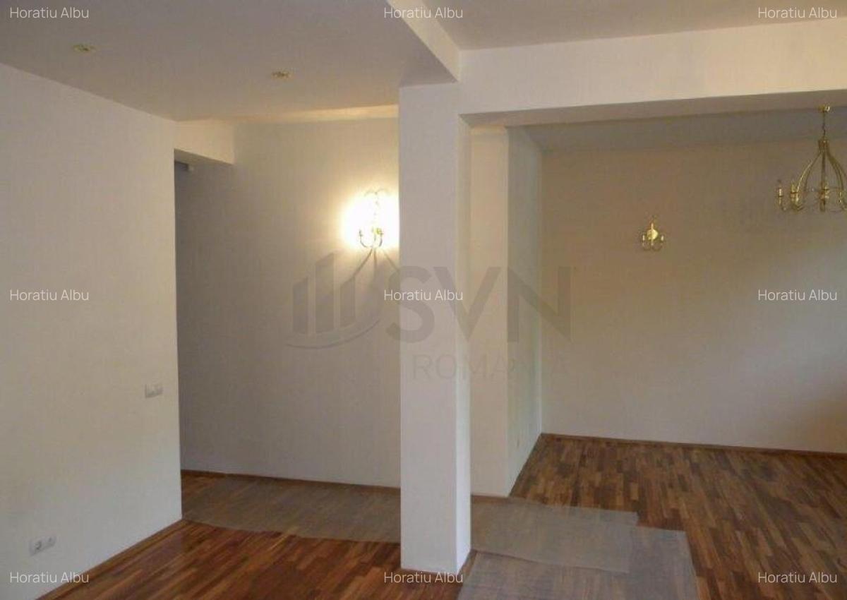 Apartament cu 4 camere Televiziune - 2