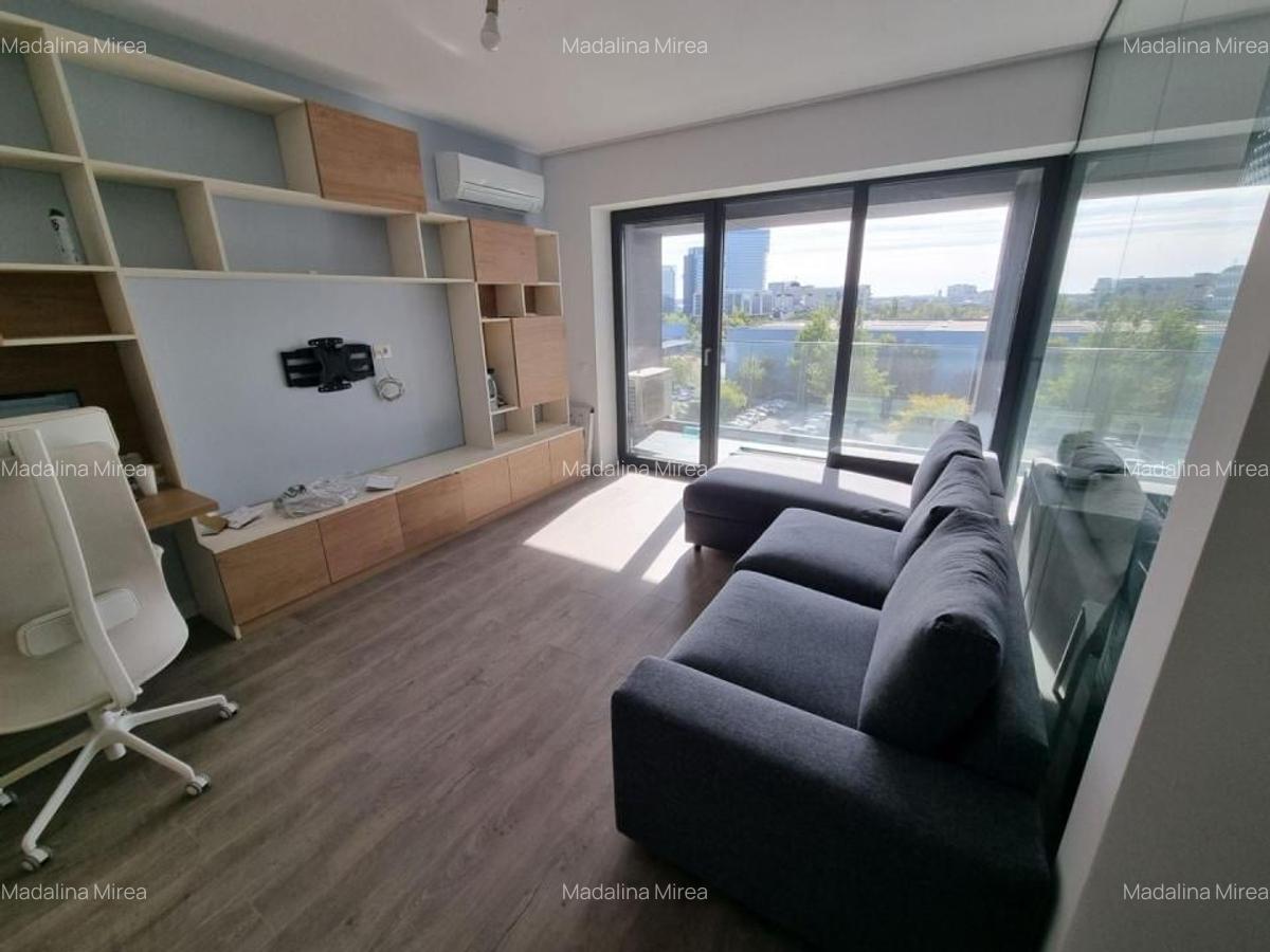 Vanzare apartament lux de 3 camere, parcare inclusa Clou 9 - 2