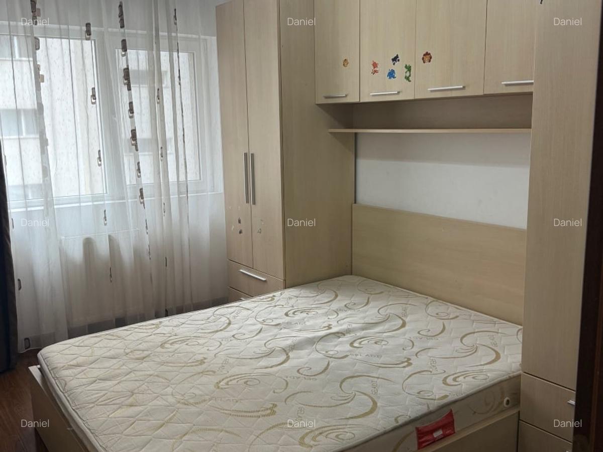Vând apartament 3 camere. și boxă în Ten Blocks - 7