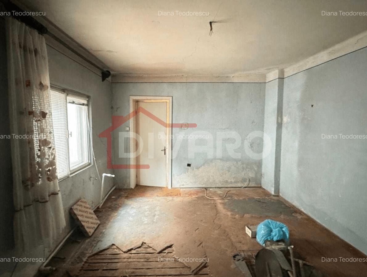 Vanzare casa renovabila in curte comuna Piata Cotroceni - 2
