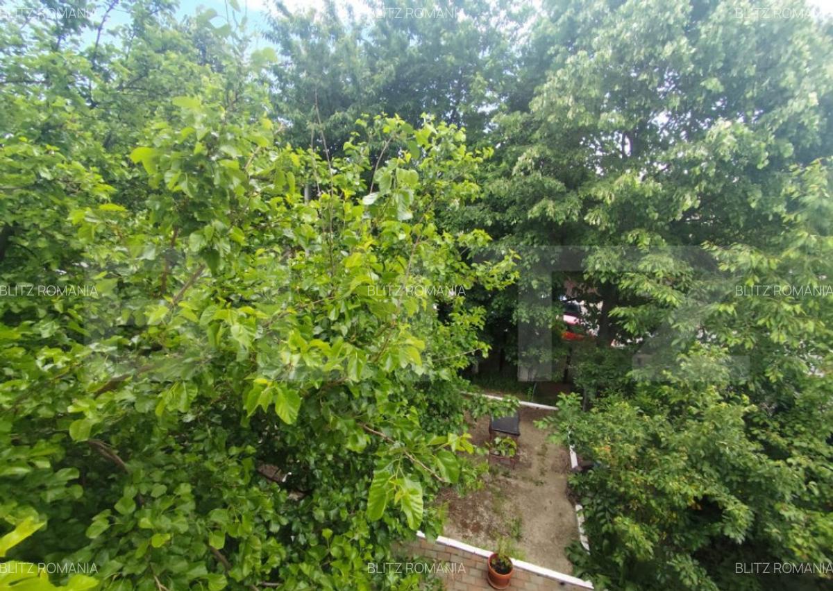 Casa de vanzare, cu 4 camere, 147 mp, zona Pacurari - 6