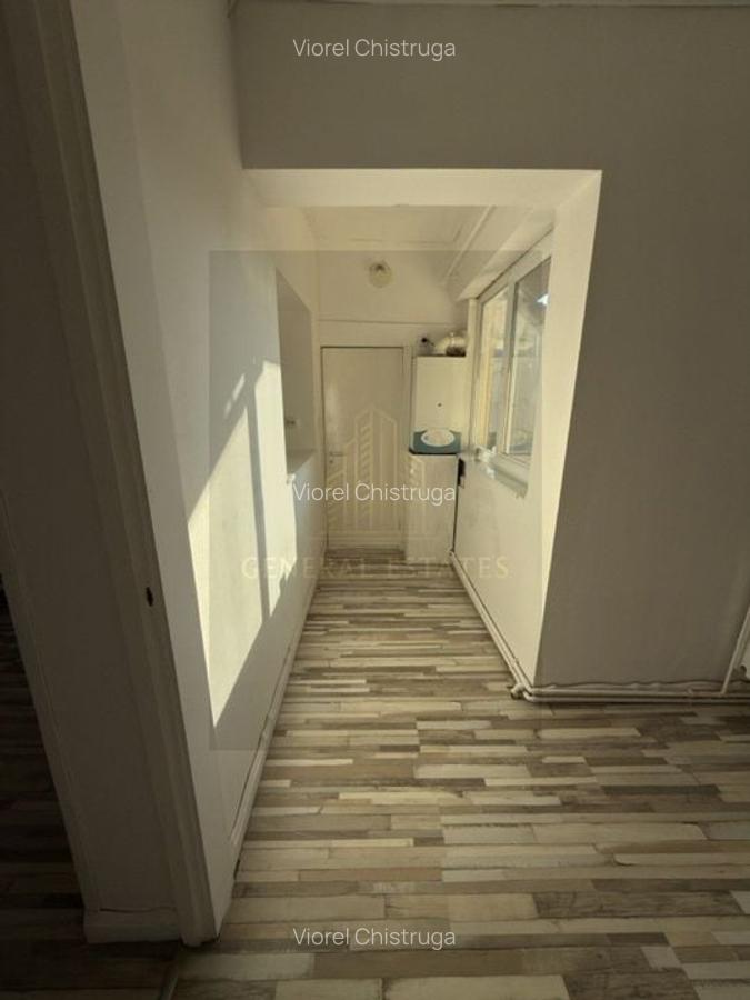 Apartament spatios cu 3 camere - 10