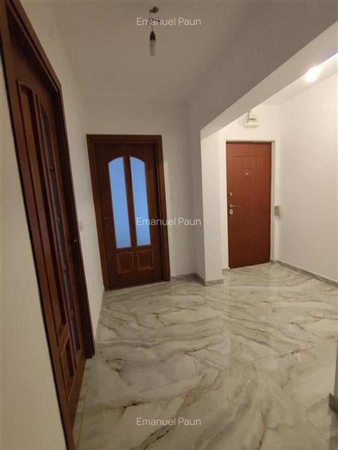 Apartament 3 camere/2 bai zona ultracentrala - 7