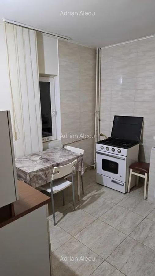 Garsoniera, decomandata, 40 mp, balcon, metrou aproape, Lujerului - 4