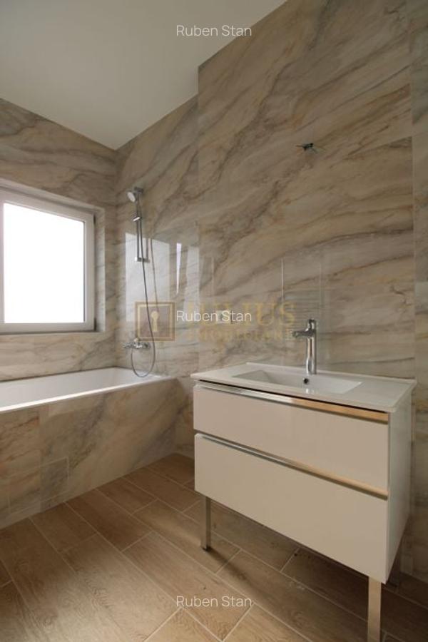 Casa zona Lunei, 5 camere + 3 bai, centrala proprie, prima inchiriere - 27
