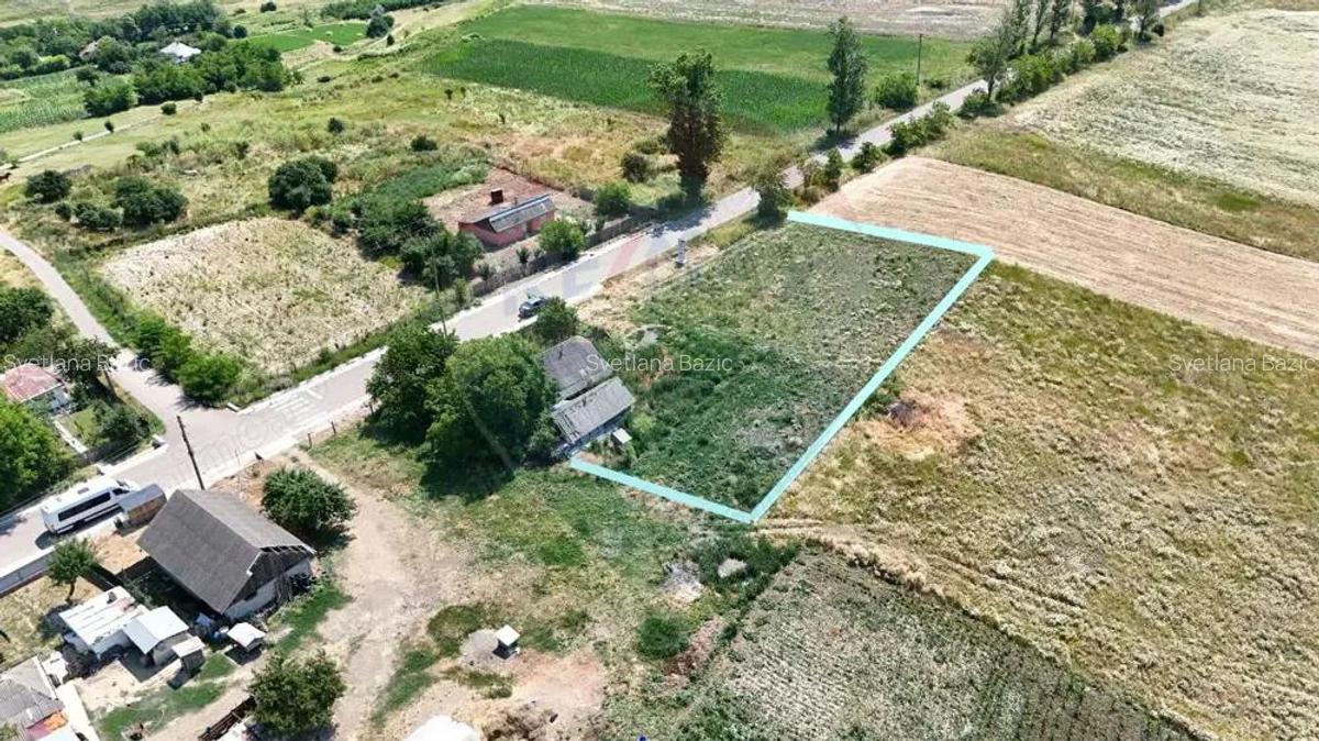 Casa batraneasca cu teren intravilan in apropiere de de Boto?ani - 8