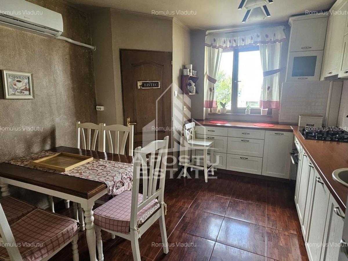 Apartament cu 3 camere, centrala proprie, - 9