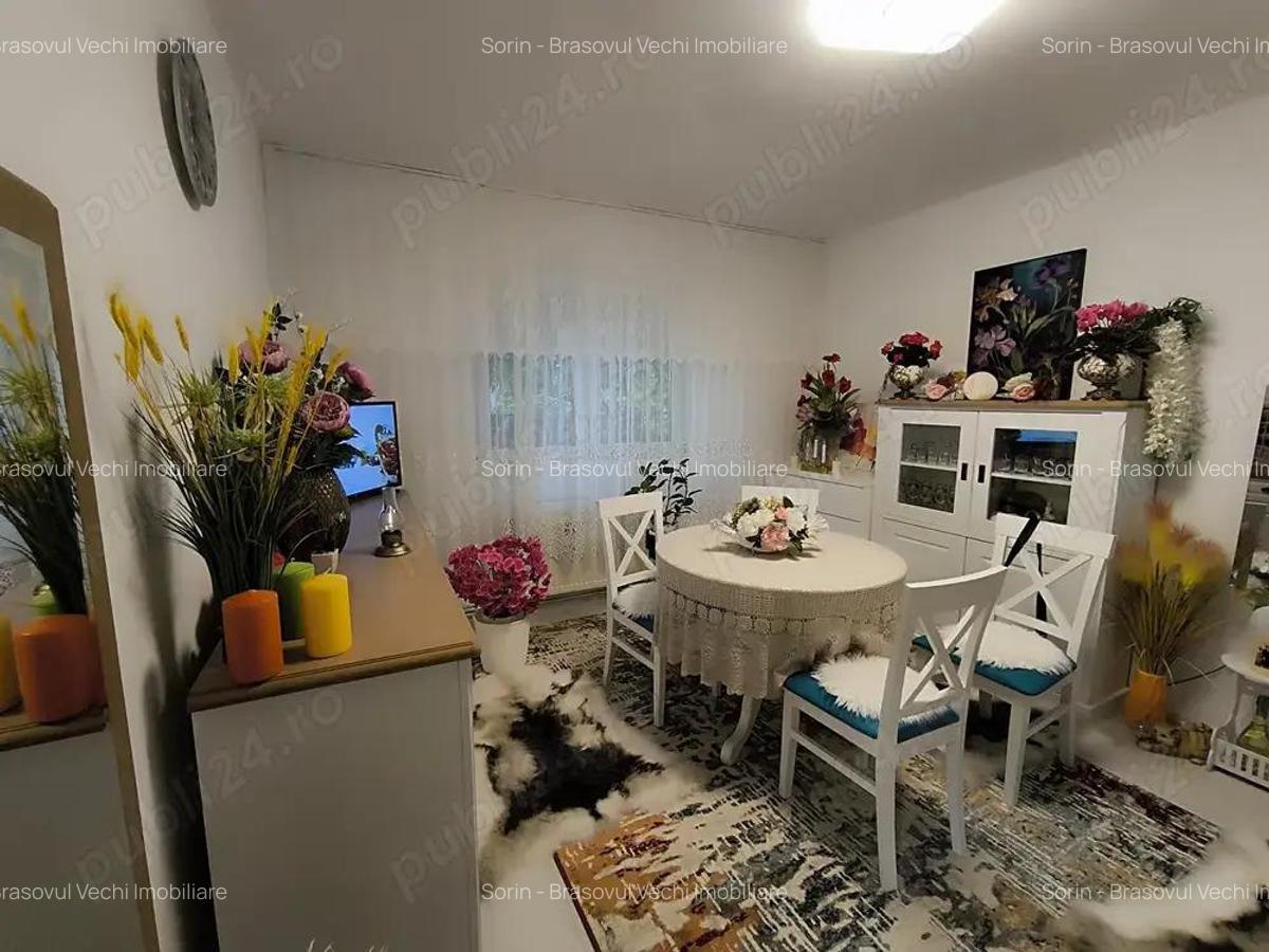 Bra?ov - Florilor, parter, 2 camere, nou renovat. - 4