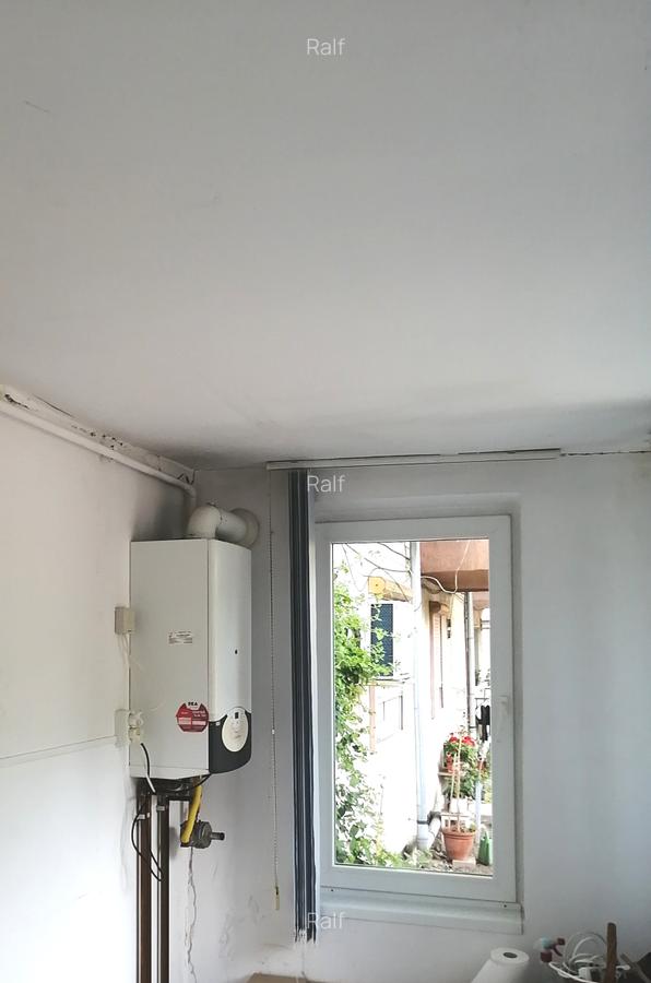 Apartament cu 3 camere semidecomandat în Bucovina - 6
