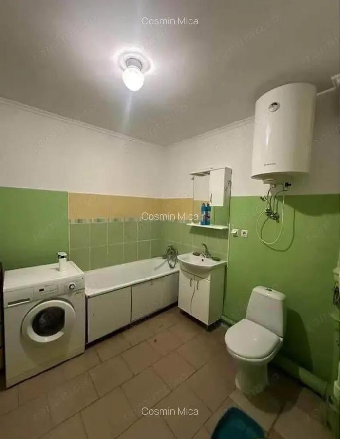 Garsoniera in zona Piata Romana - 1