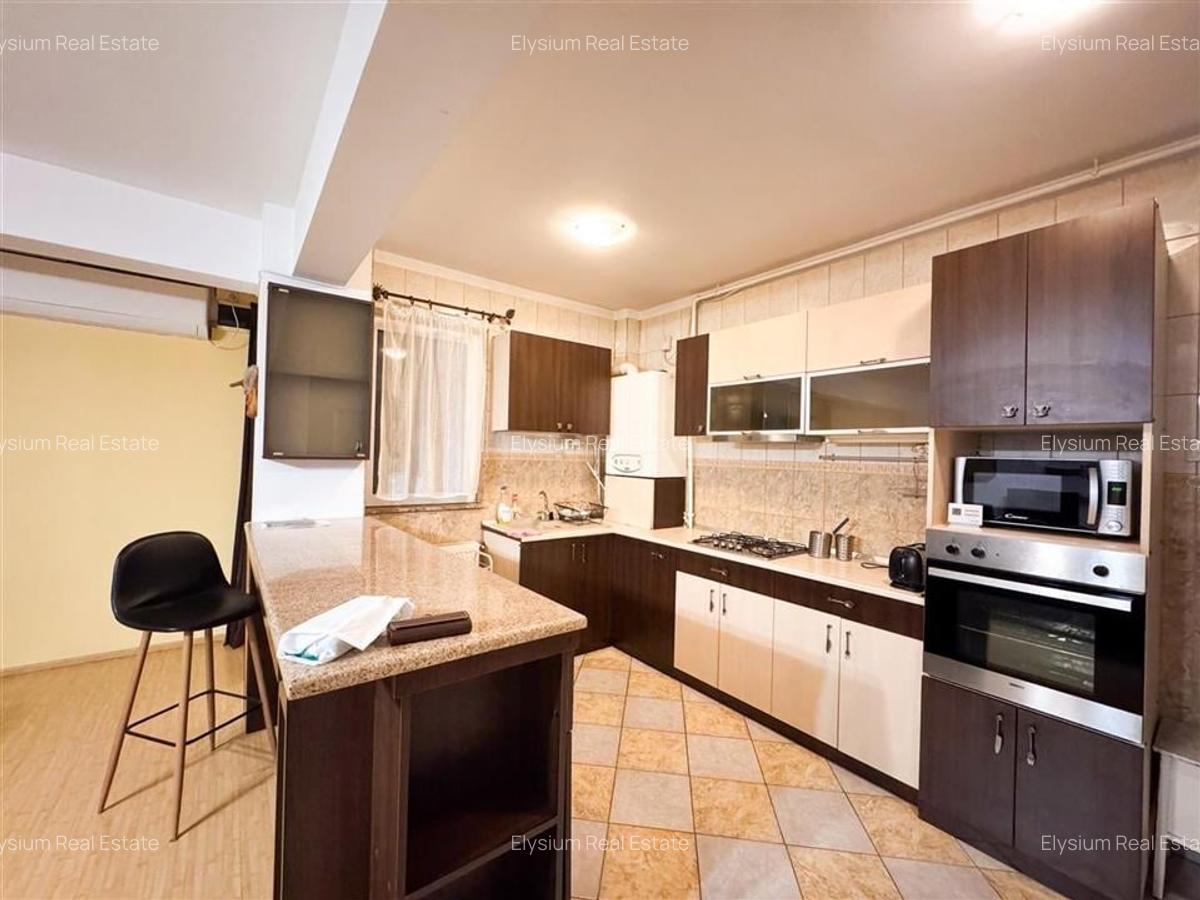 Apartament de vanzare 3 camere Stefan cel Mare - 7