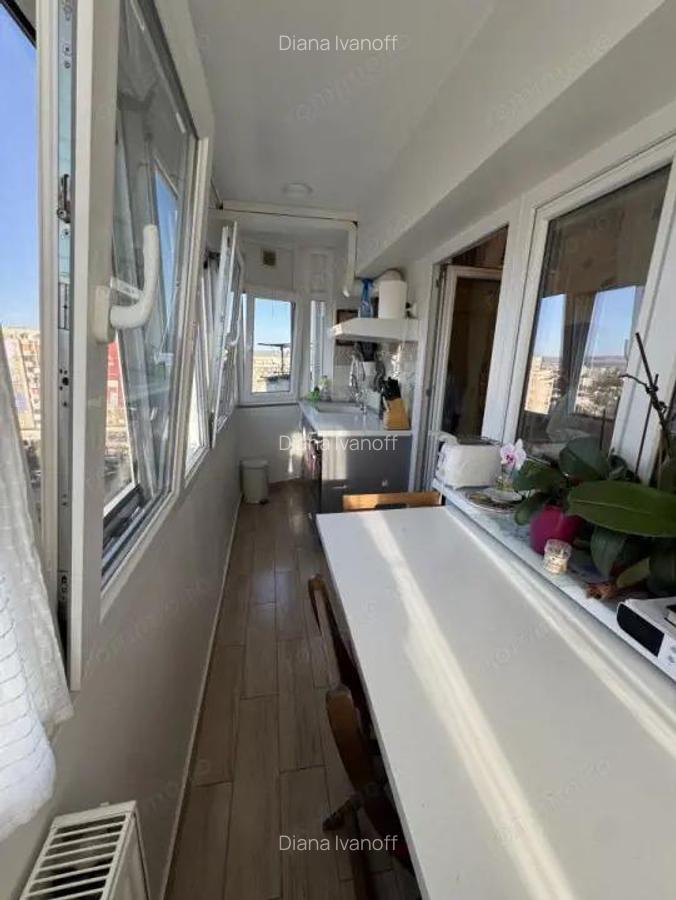 Apartament 3 camere, etaj 10, Republicii - 11