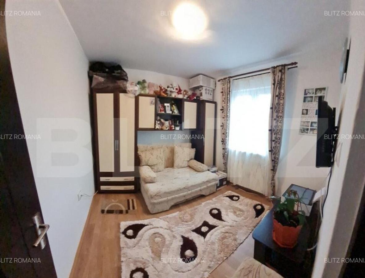 Apartament cu 2 Camere de Vanzare in Zarne?ti - 4