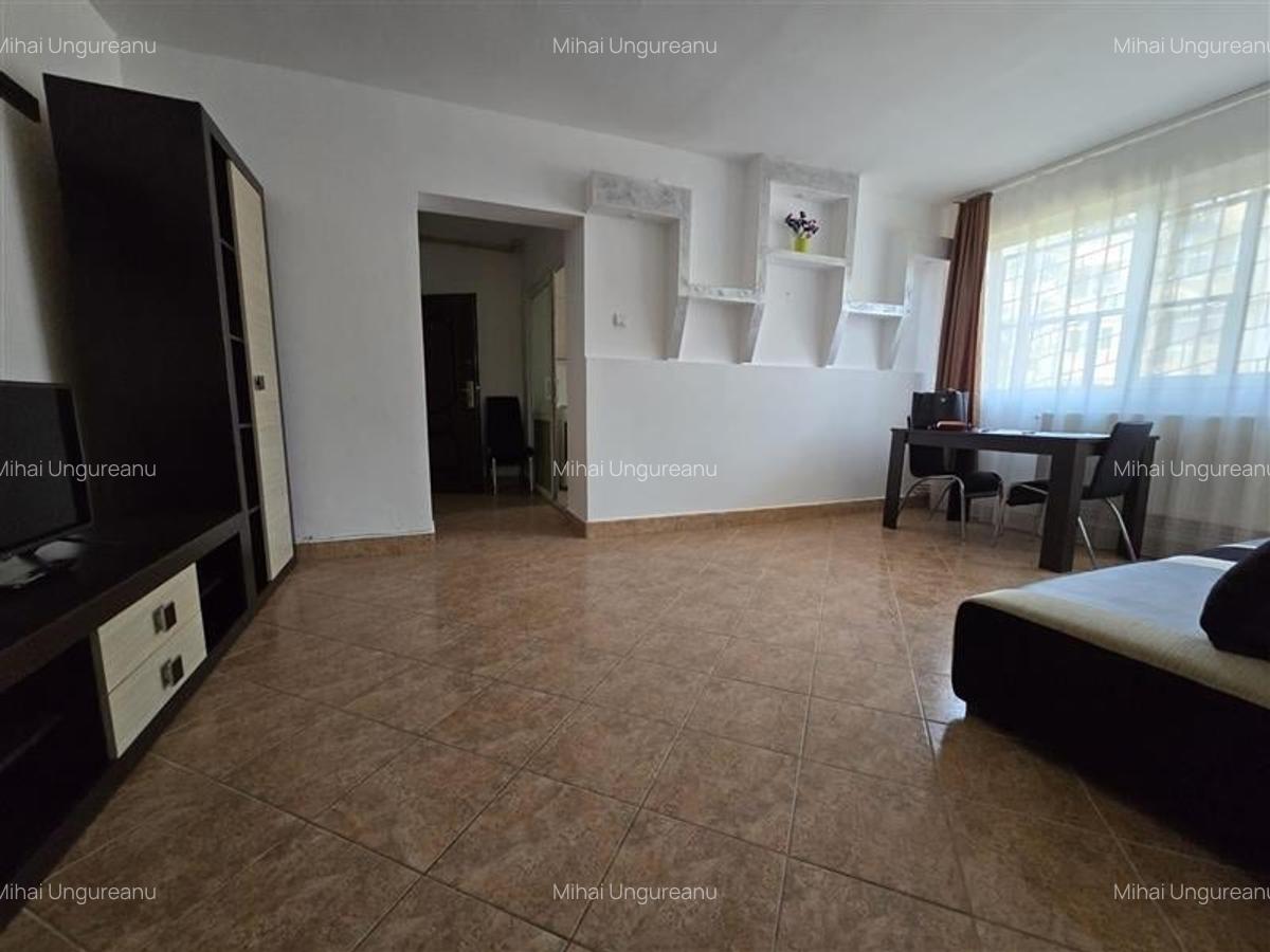 Apartament 2 camere de vanzare Aleea Trandafirilor - 2