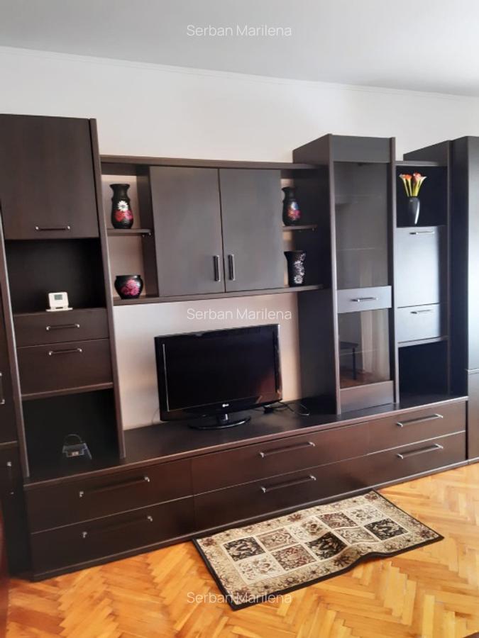 Inchiriez apartament 2 camere, decomandat, zona Tomis 2 - 2