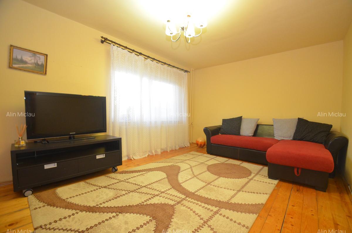 Apartament cu 2 camere decomandat - 3