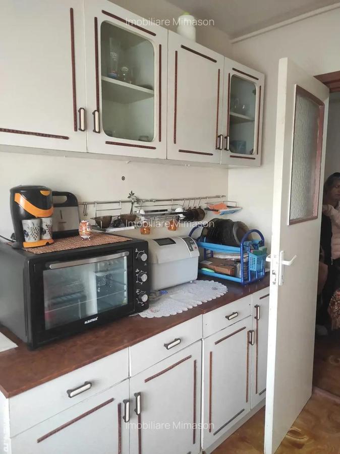 Ap 2 camere dec,pe Balcescu - 8