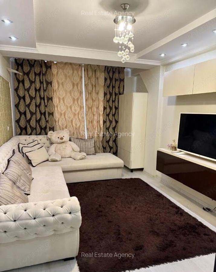 2 camere in zona Fabric - 2