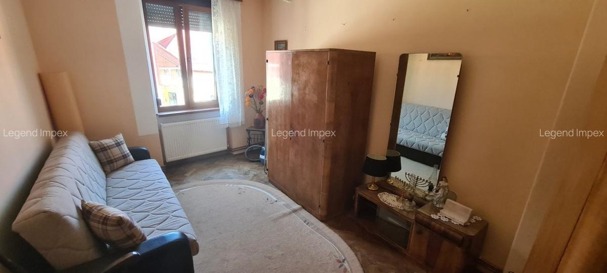 Apartament cu 3 camere decomandat în Centrul Civic - 3