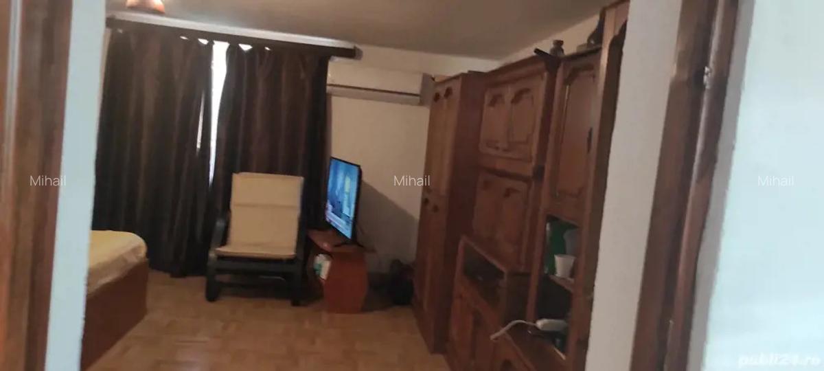 Casa de vanzare in Secaseni - 9