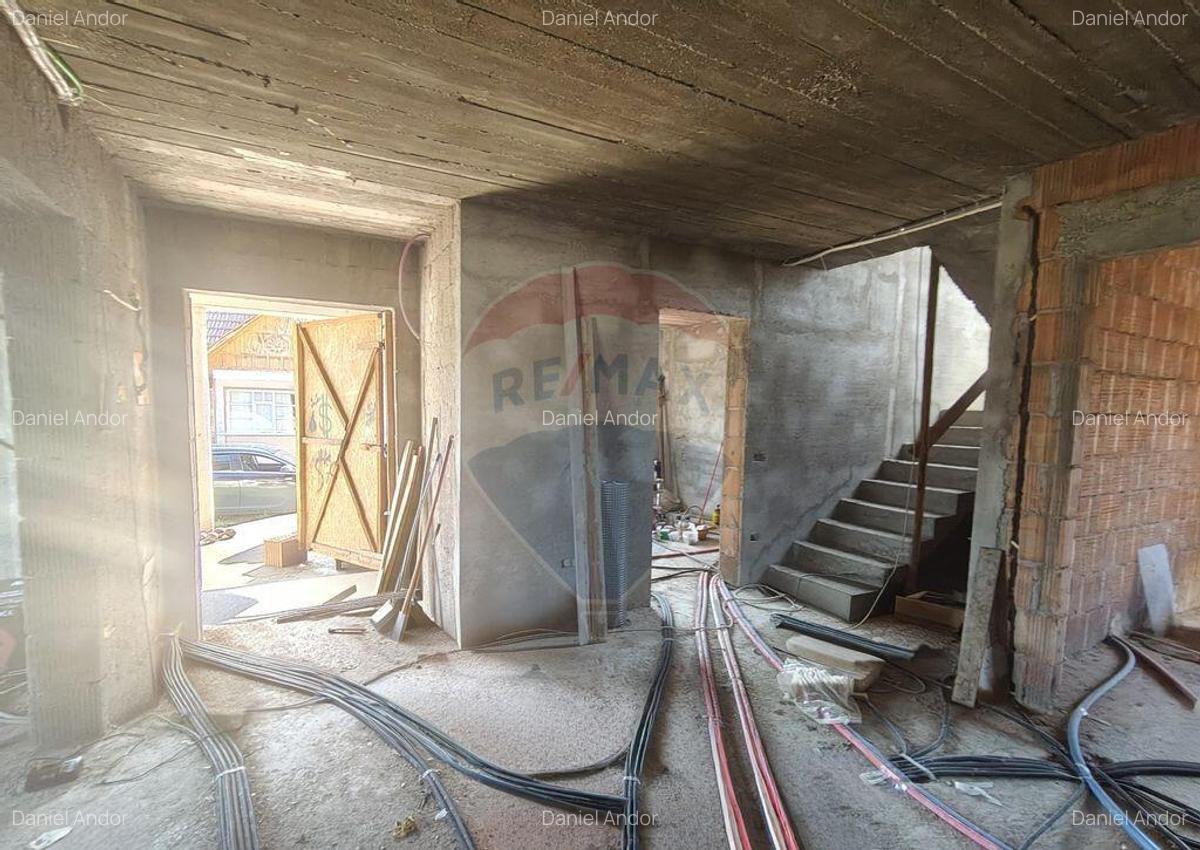 Casa de vanzare P+E cu 0% comision | 200 mp utili - 7