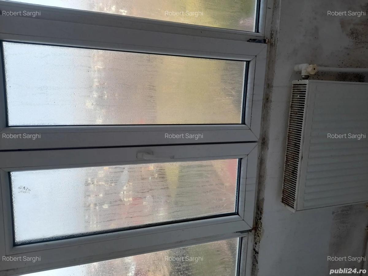 Vand garsoniera plevna etaj 4 - 3