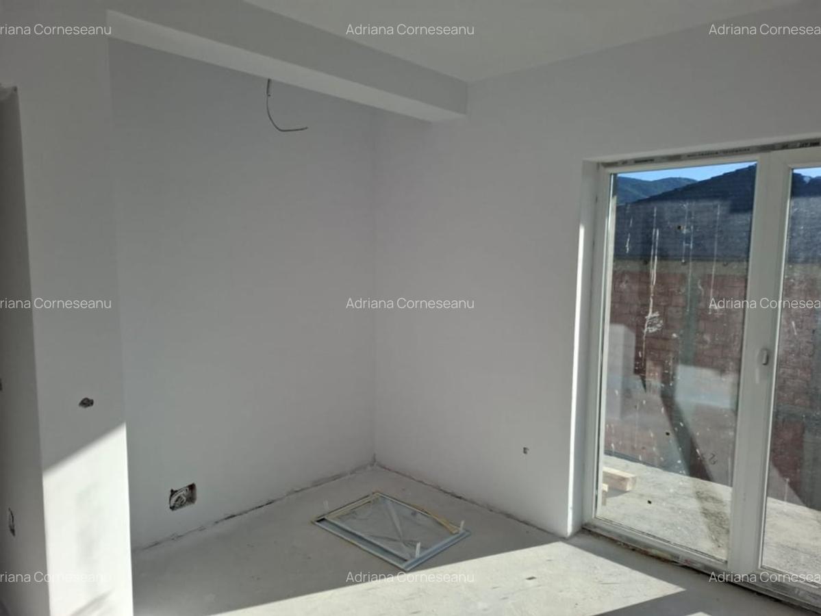 Casa individuala, 4 camere, 152mp, 2 locuri de parcare. - 12