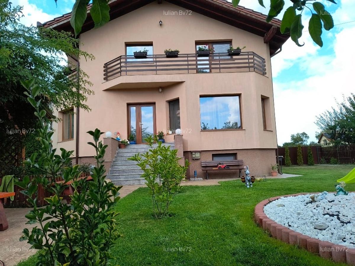 Brasov Casa de vanzare D+P+M teren 808 mp - 1