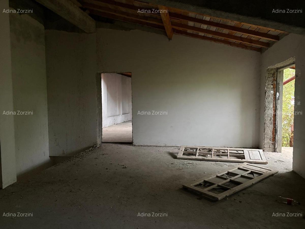 OPORTUNITATE ! Ultracentral casa individuala cu teren mare in proprietate ! - 5