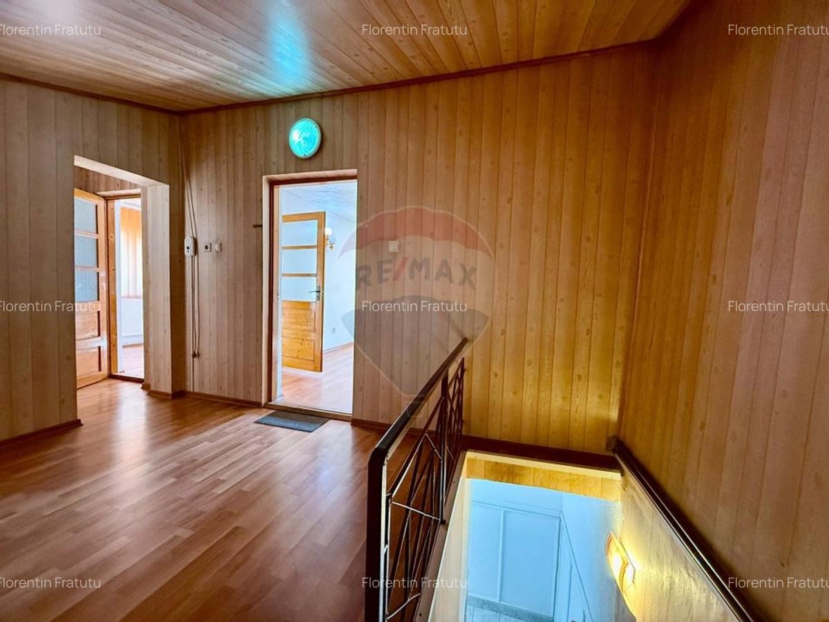 Vila de vanzare cu 16 camere  in zona Coiciu- Constanta - 17