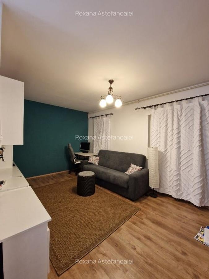 Apartament spatios cu centrala proprie - 1