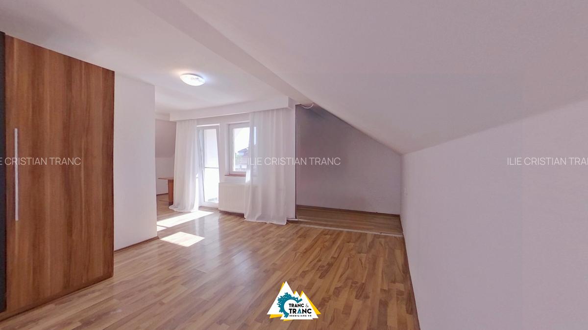 Casă cu 3 camere în Aurel Vlaicu - 6