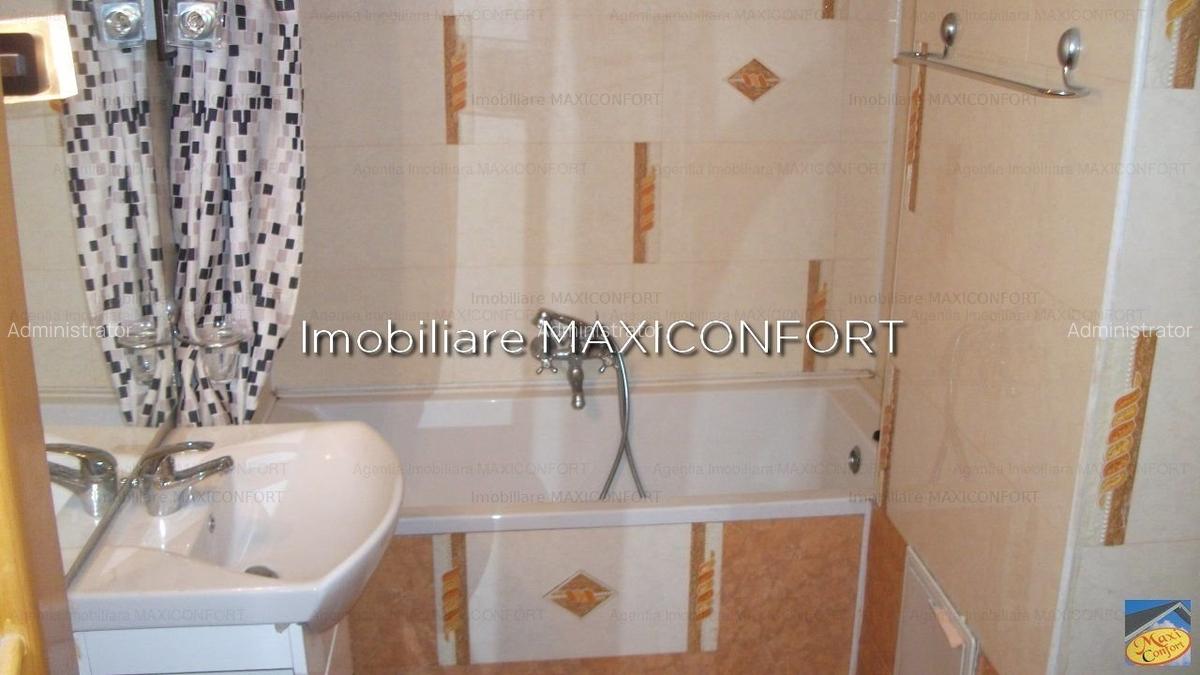 Vanzare 2 camere - Imobiliare MAXICONFORT - 10
