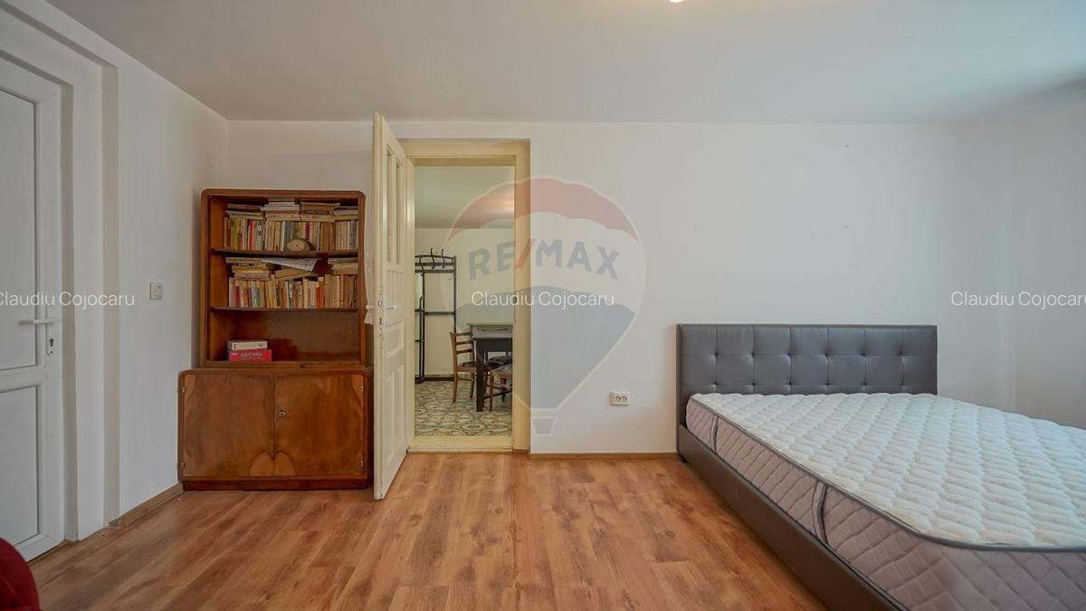 Casa individuala de vanzare in Scheii Brasovului! - 16