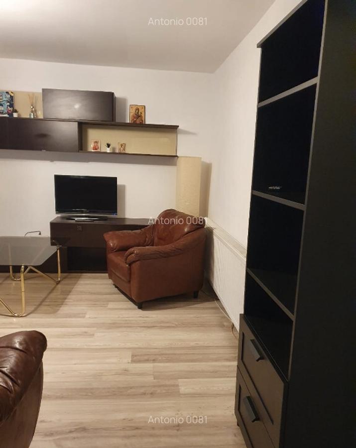 Inchiriez apartament 3 camere Sebastian - 12