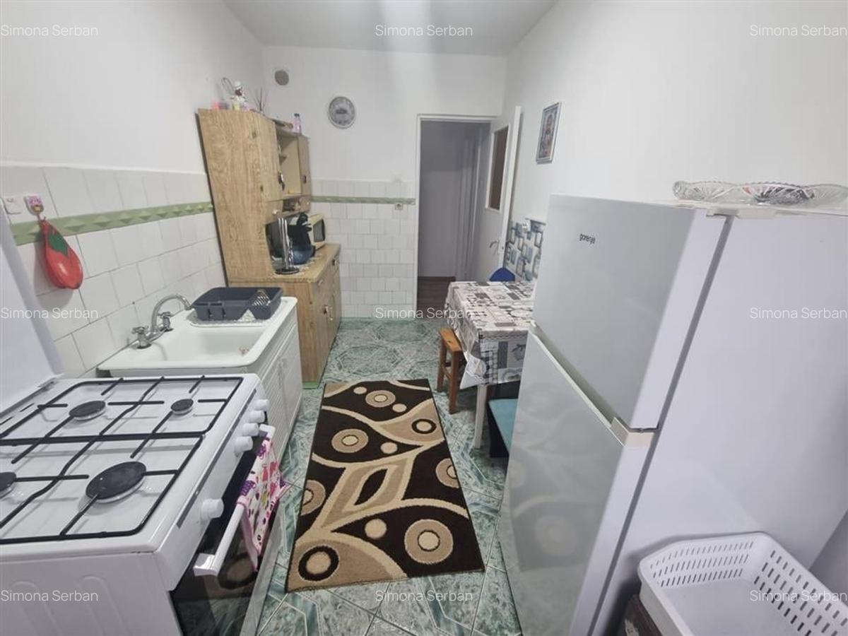 Apartament cu 3 camere decomandat, mobilat în Central - 6