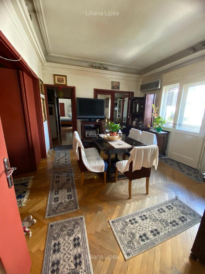 Apartament cu 6 camere circular în Magheru - 10