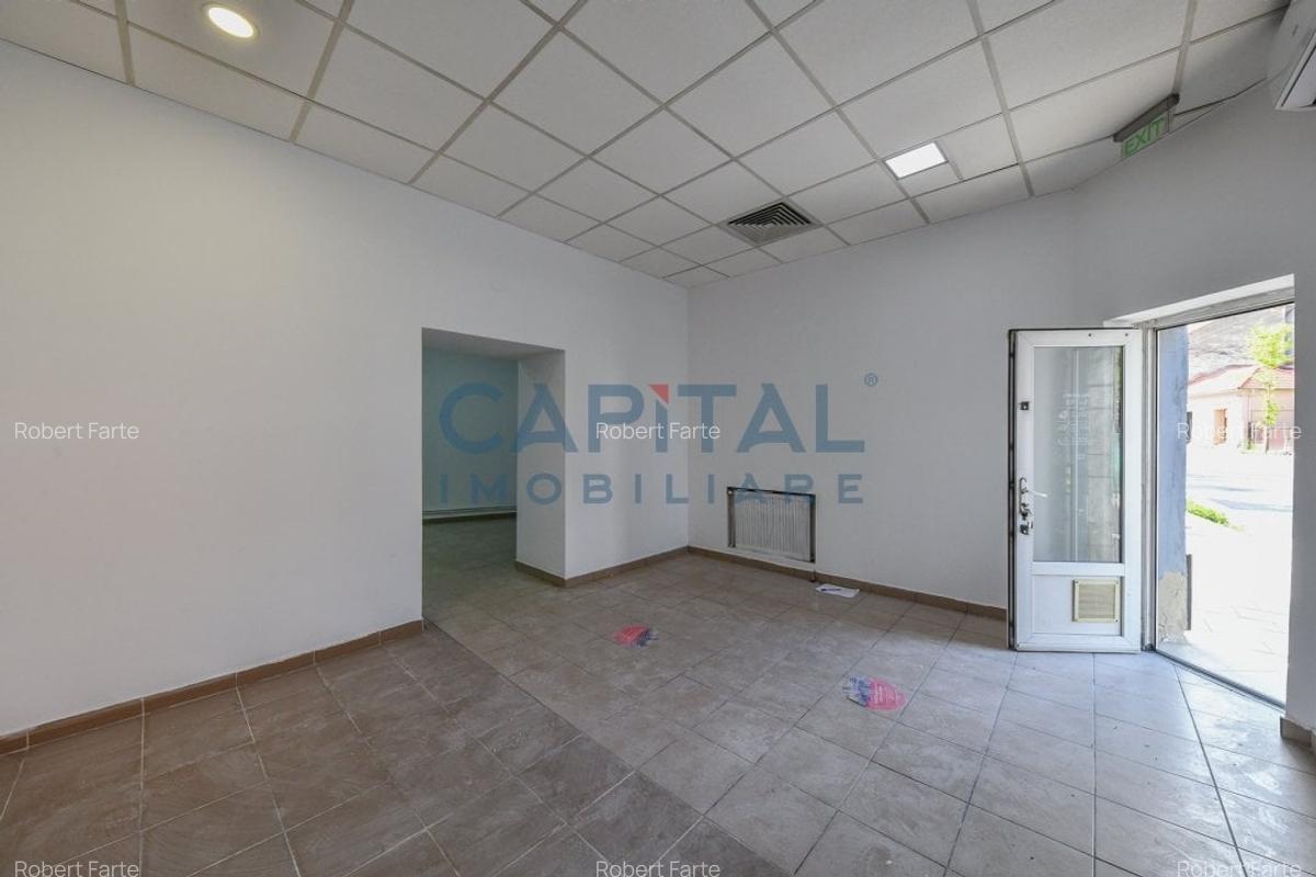 Spațiu comercial, 44 mp în Central - 3