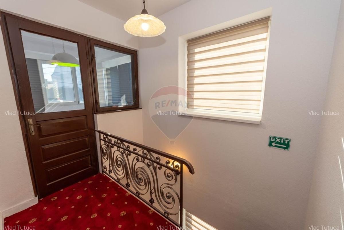 Casa / Vila cu 3 camere de inchiriat strada Pargarilor Stefan cel Mare - 21