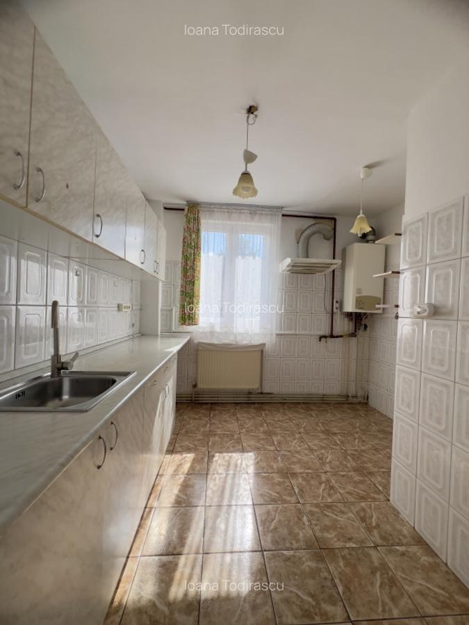 Apartament unic 6 camere | 2 apartamente de 3 camere conectate| 1 Decembrie 1918 - 29