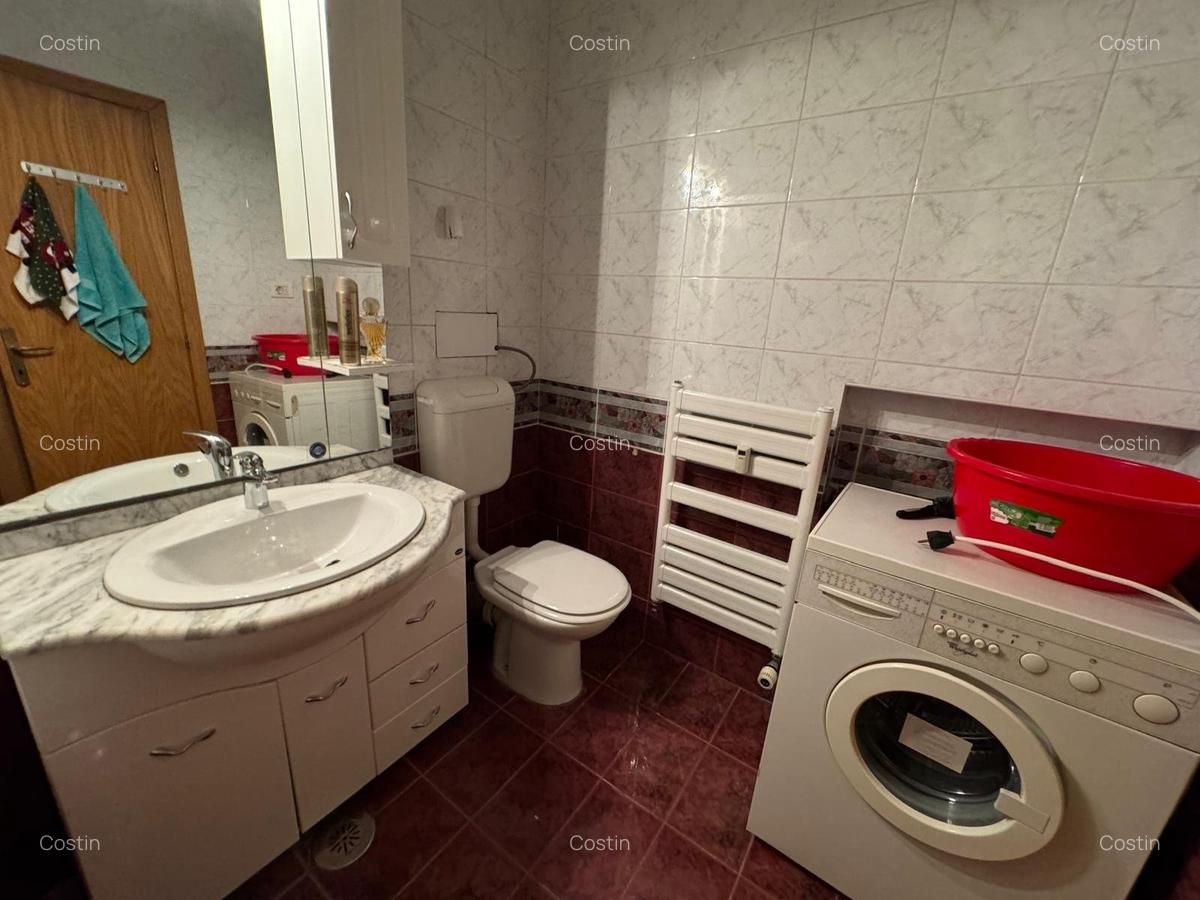 Apartament cu 4 camere decomandat în Unirii - 19