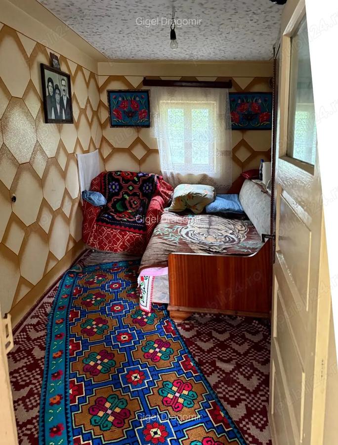 Se vinde casa la ?ara locuibila - 6