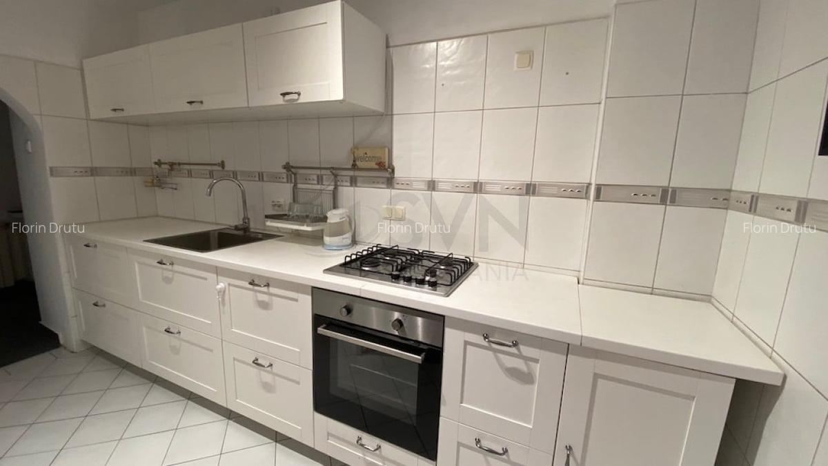 REA1024433 B-dul Unirii - 3 camere - vedere bulevard - 10