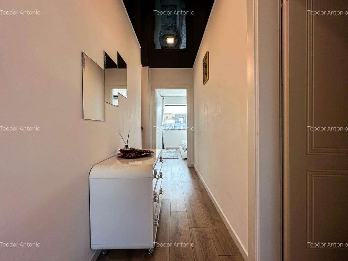 Vila 5 camere Pipera Alexander Residence Terasa 2 Locuri de Parcare - 9