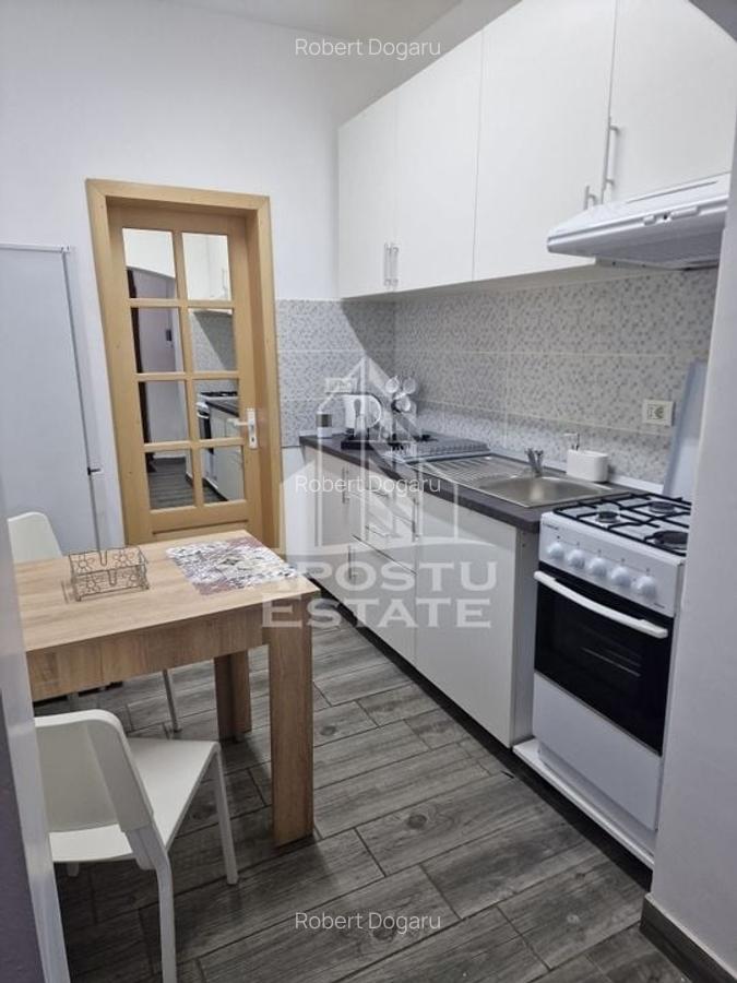 Apartament cu o camera la casa, centrala proprie, zona Semicentrala - 4