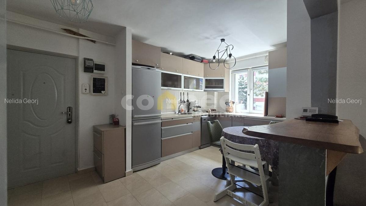 Vanzare apartament 3 camere, decomandat | et. 2 Grigorescu - 1