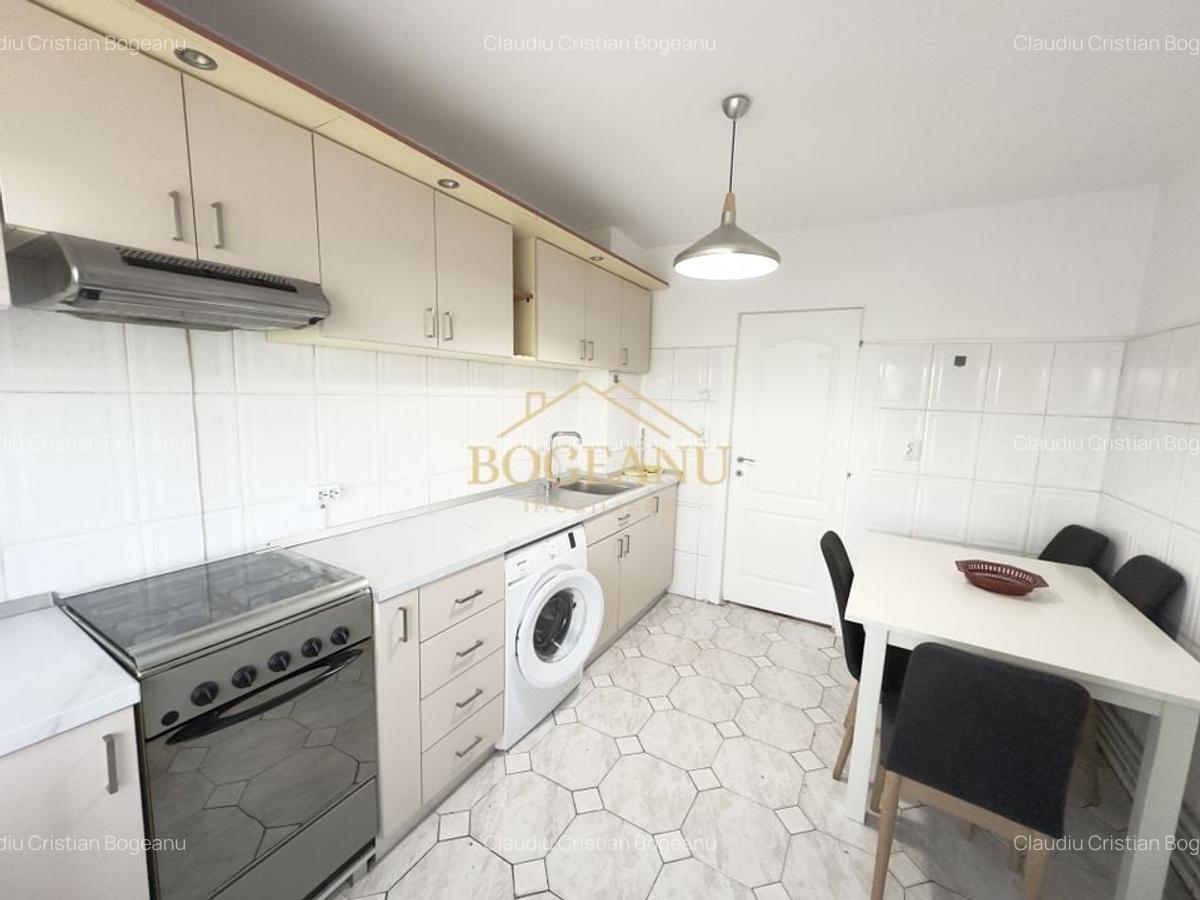 Apartament cu 3 camere semidecomandat, mobilat în Central - 10