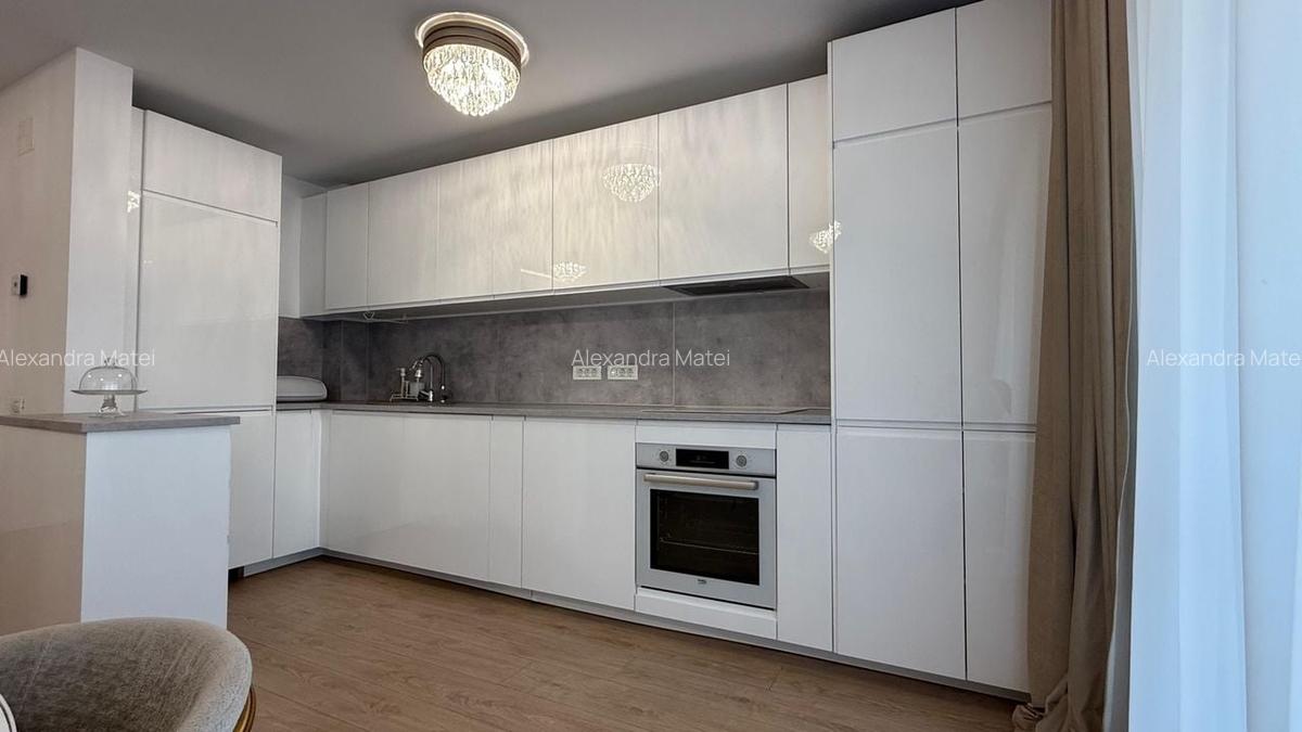 De închiriat 4 camere Erou Iancu Nicolae - 13